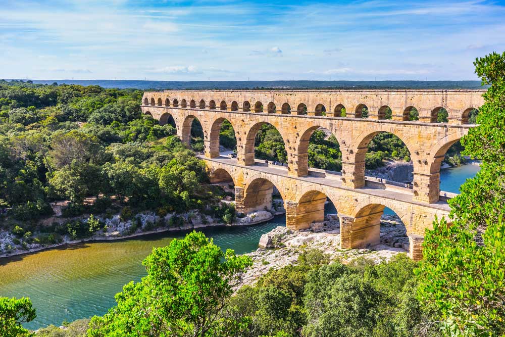 picture of aqueduct