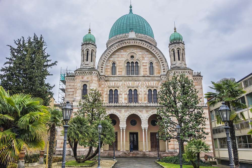 picture of synagogue