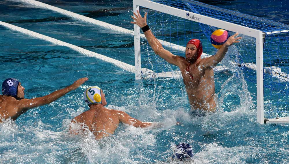 picture of water polo